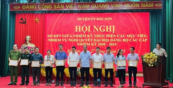 Chi bộ Viện Kiểm sát nhân dân huyện Bắc Sơn hoàn thành tốt nhiệm vụ giữa nhiệm kỳ thực hiện Nghị quyết đại hội Đảng bộ các cấp