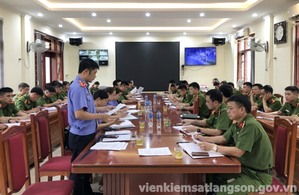 Viện kiểm sát nhân dân huyện Chi Lăng trực tiếp kiểm sát việc tiếp nhận, giải quyết nguồn tin về tội phạm tại Cơ quan Cảnh sát điều tra, Công an huyện Chi Lăng