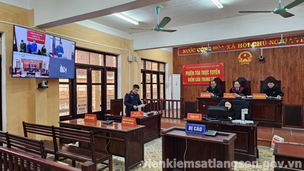 Viện kiểm sát nhân dân thành phố, huyện Văn Lãng phối hợp với Toà án nhân dân cùng cấp tổ chức phiên toà xét xử rút kinh nghiệm
