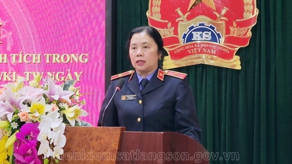 Đảng ủy Viện kiểm sát nhân dân tỉnh Lạng Sơn tổ chức biểu dương, khen thưởng đảng viên có thành tích trong triển khai, thực hiện Kết luận số 01-KL/TW, ngày 18/5/2021 của Bộ Chính trị