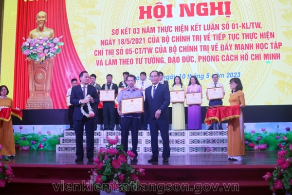 VKSND hai cấp tỉnh Lạng Sơn có thành tích xuất sắc trong 3 năm thực hiện Kết luận số 01-KL/TW của Bộ Chính trị