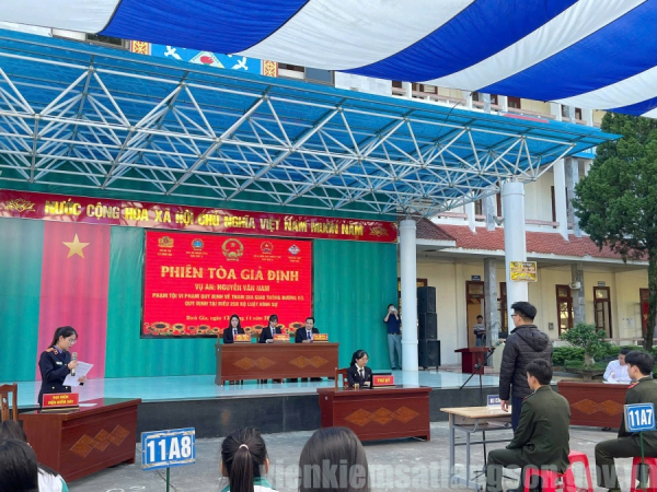 Viện kiểm s&aacute;t nh&acirc;n d&acirc;n khu vực 3 &ndash; Lạng Sơn phối hợp tổ chức tuyền truyền, phổ biến, gi&aacute;o dục ph&aacute;p luật